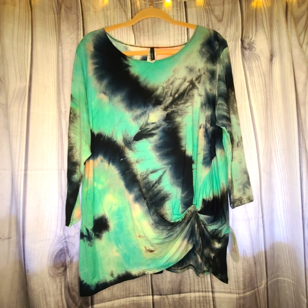Top by Yahada